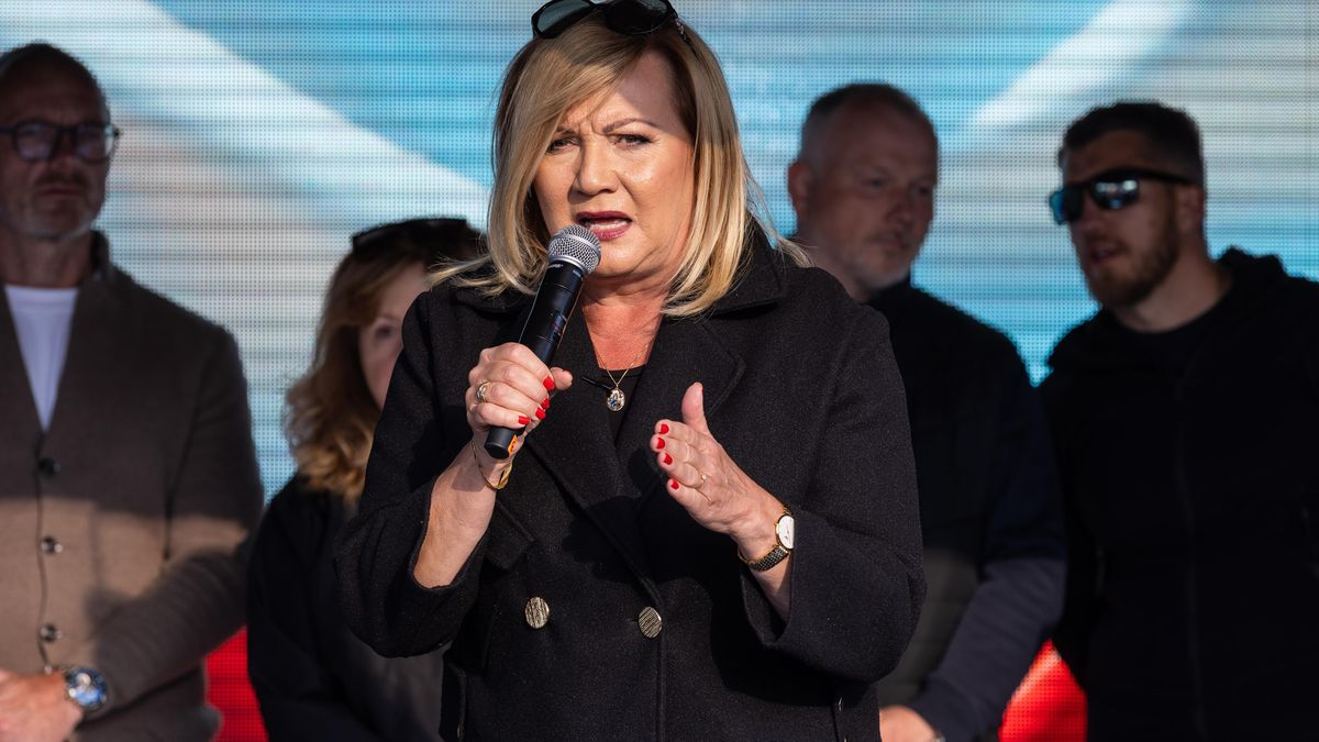 Schillerová: Chystaná EET zohlední malé živnostníky a příležitostné výdělky